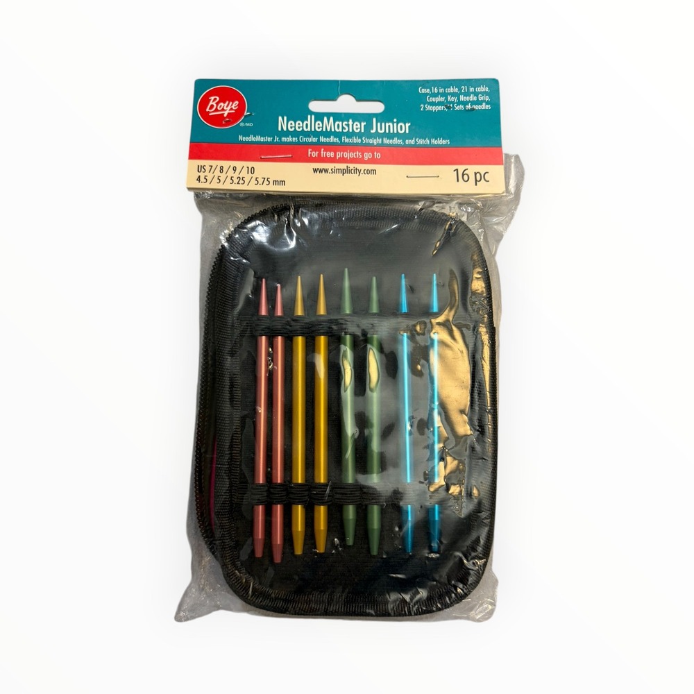 Boye NeedleMaster Junior 16 pc Interchangeable Knitting Needle Set 3287360000